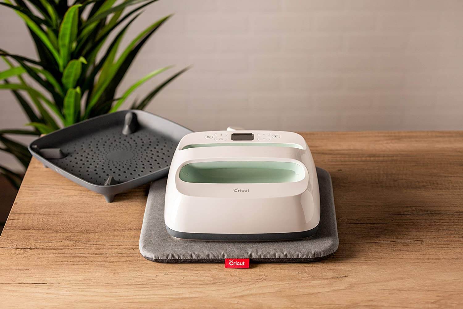 Cricut EasyPress™ Heat Press Machine